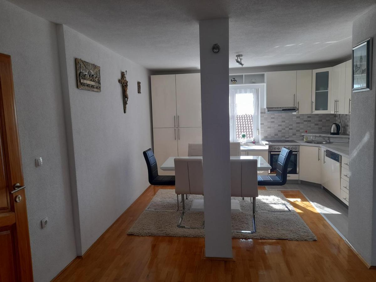 Apartman Zoran 利夫诺 外观 照片
